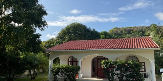 2 bed house and a separate guest house with Pool| Sosúa