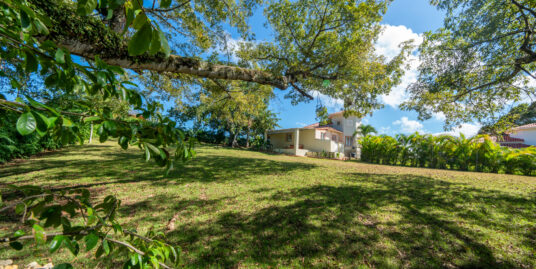 Small plot of land in La mulata Pueblo Española