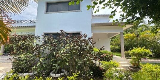 Tropical Villa with Ocean Views & Private Pool in Casa Linda